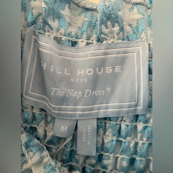 🔥NWT Hill House Blue Snowflake Brocade Smocked Dress - Picture 10 of 10